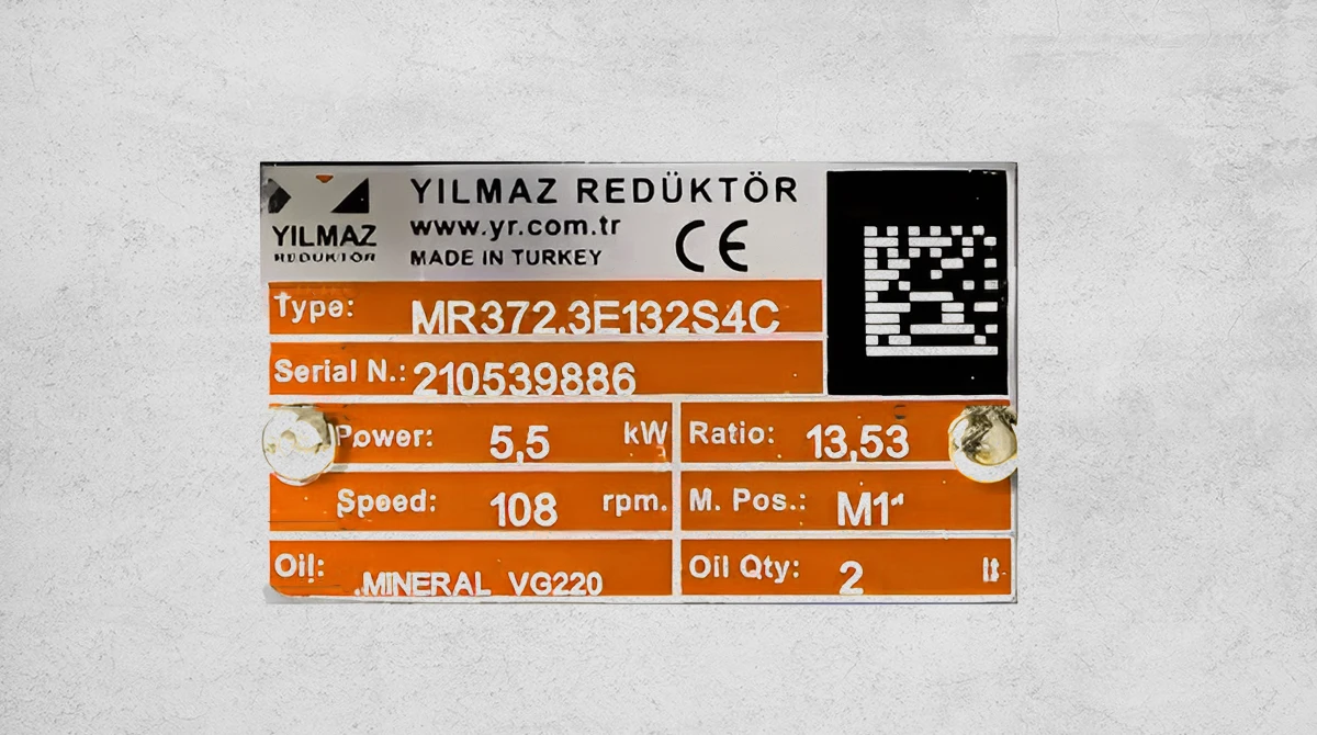 آموزش کامل پلاک خوانی گیربکس صنعتی برای انتخاب و خرید مطمئن 3 industrial gearbox nameplate1