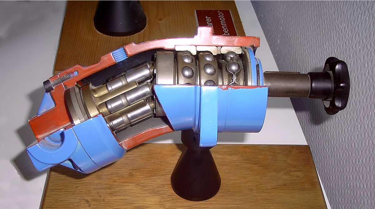 spare parts of piston pumps1