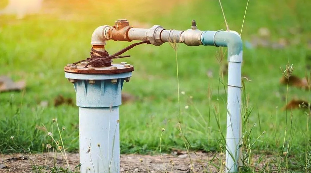submersible pump vs deep well pump guide4